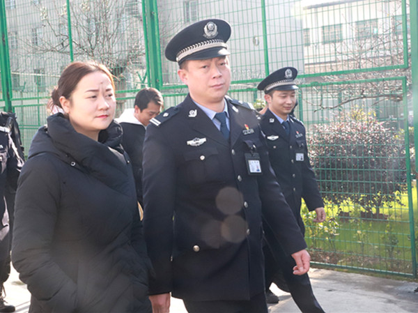 高春江家属.jpg