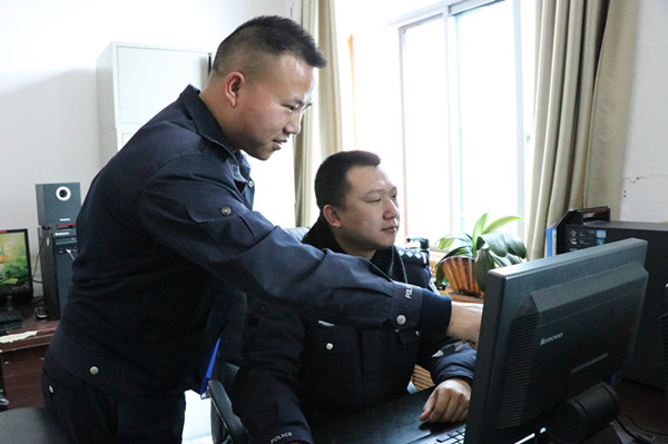 封宇2.jpg