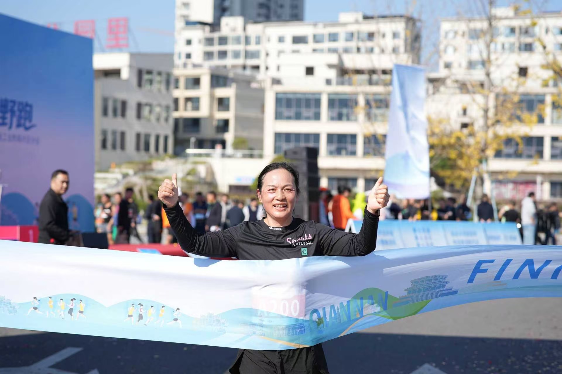 祝贺！北斗山监狱民警在监狱系统越野跑及黔南片区运动会上喜获佳绩！