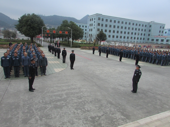 一监区升旗.jpg