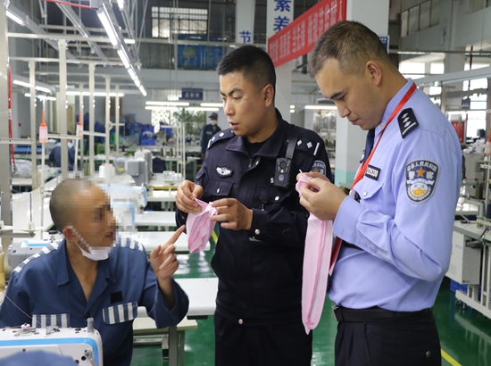 李4.jpg