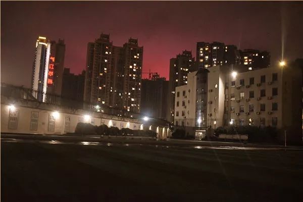 夜半.jpg