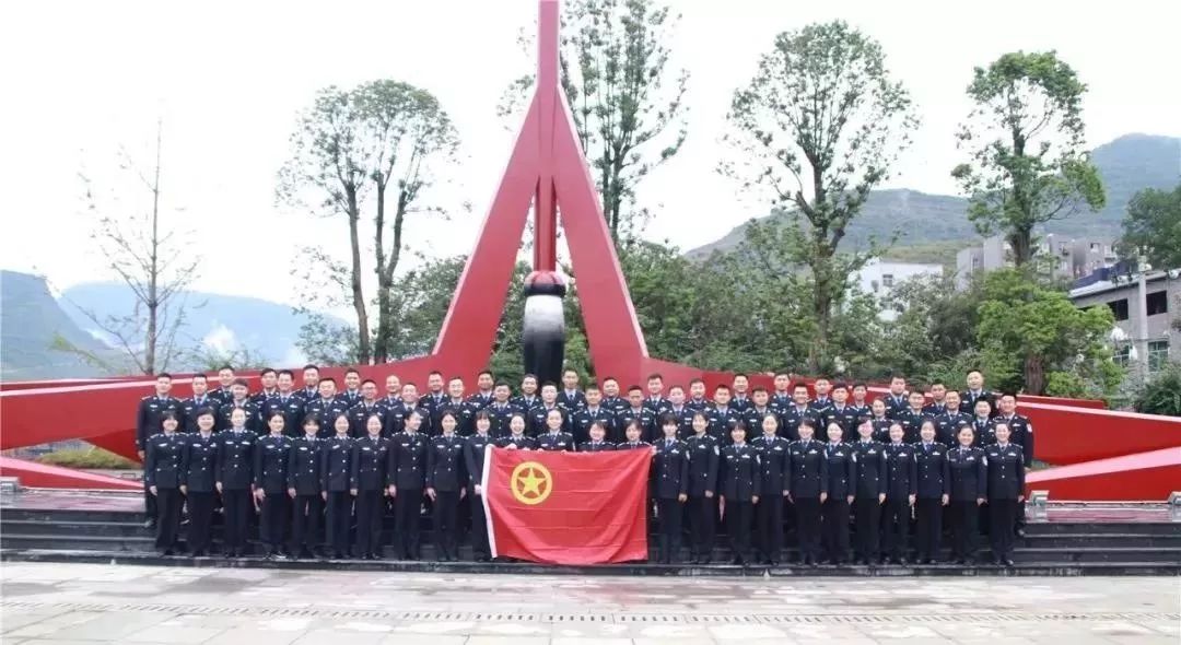 培训学员大合照.jpg