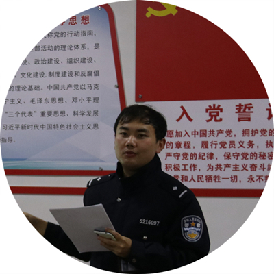 王力伟.jpg