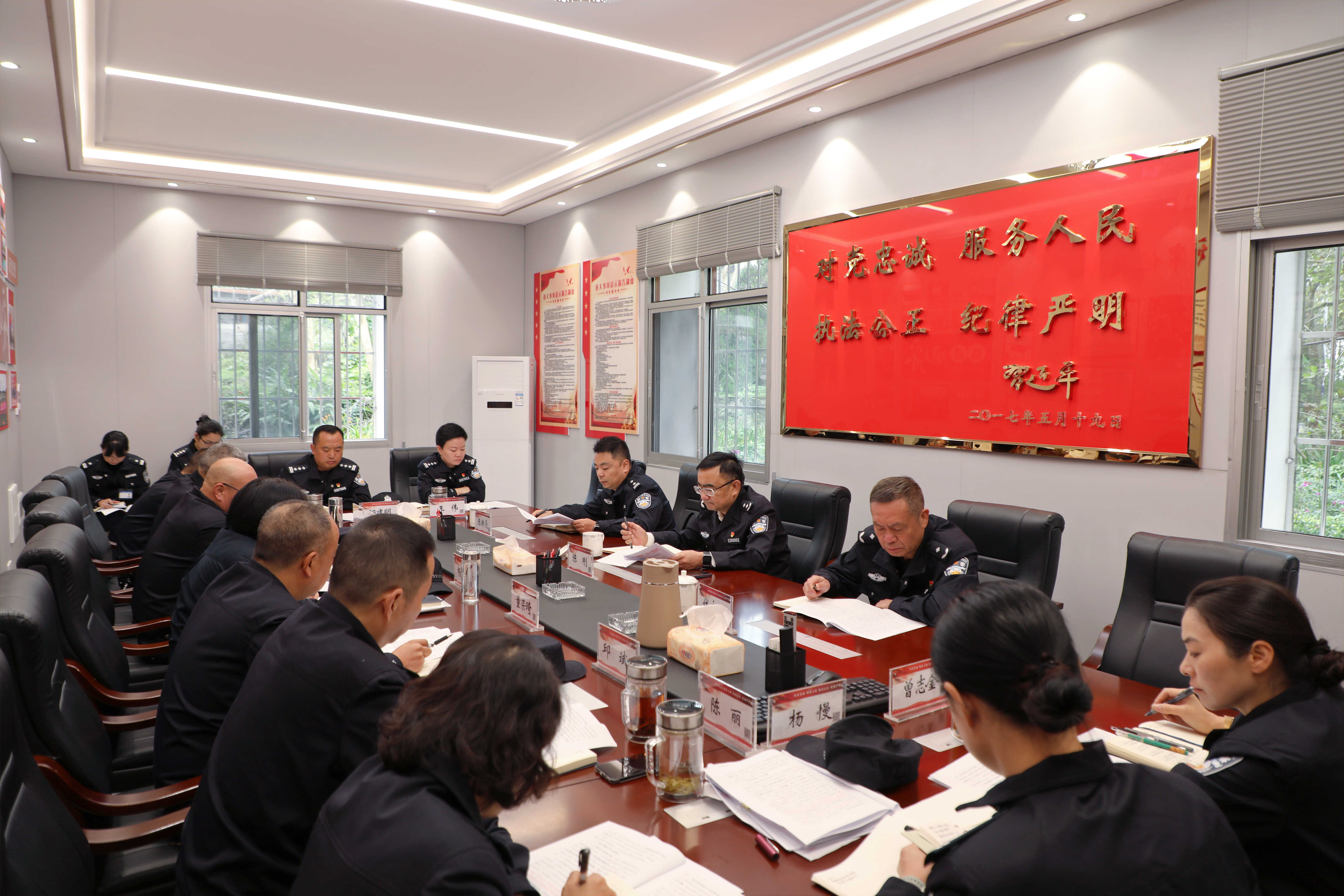陈刚到第一女子监狱调研督导