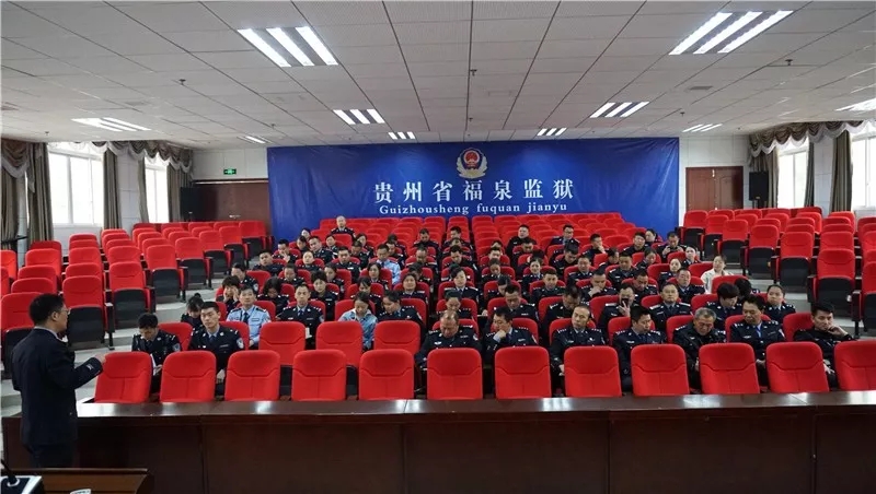 讲座现场.jpg