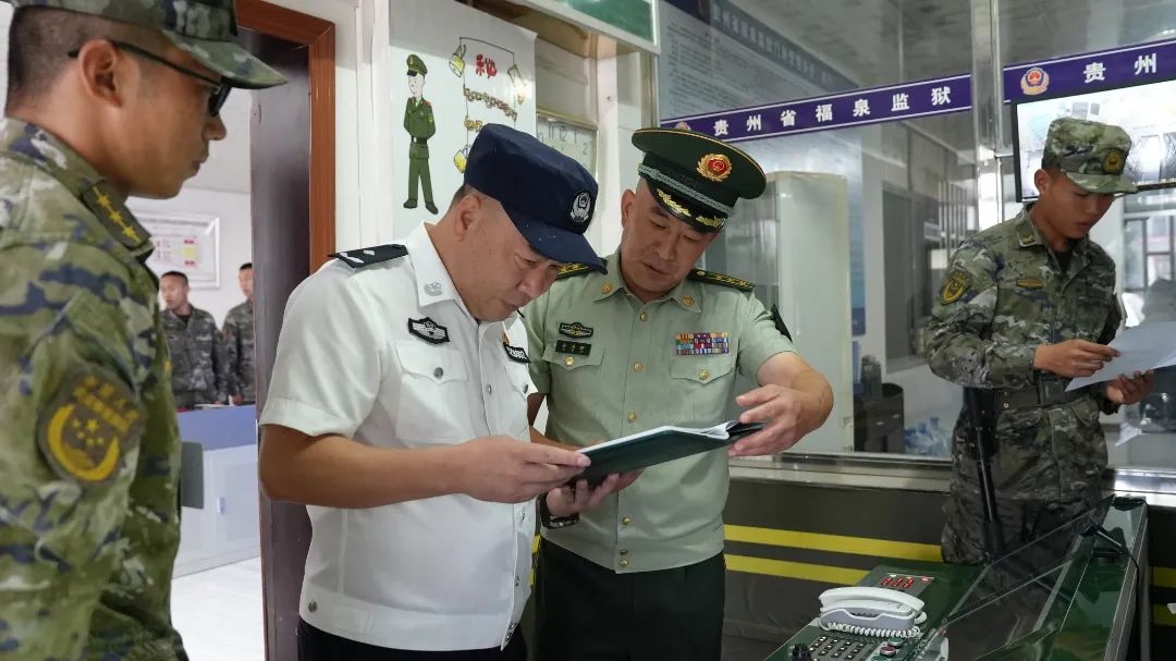 警监联动凝共识 共筑防线护平安