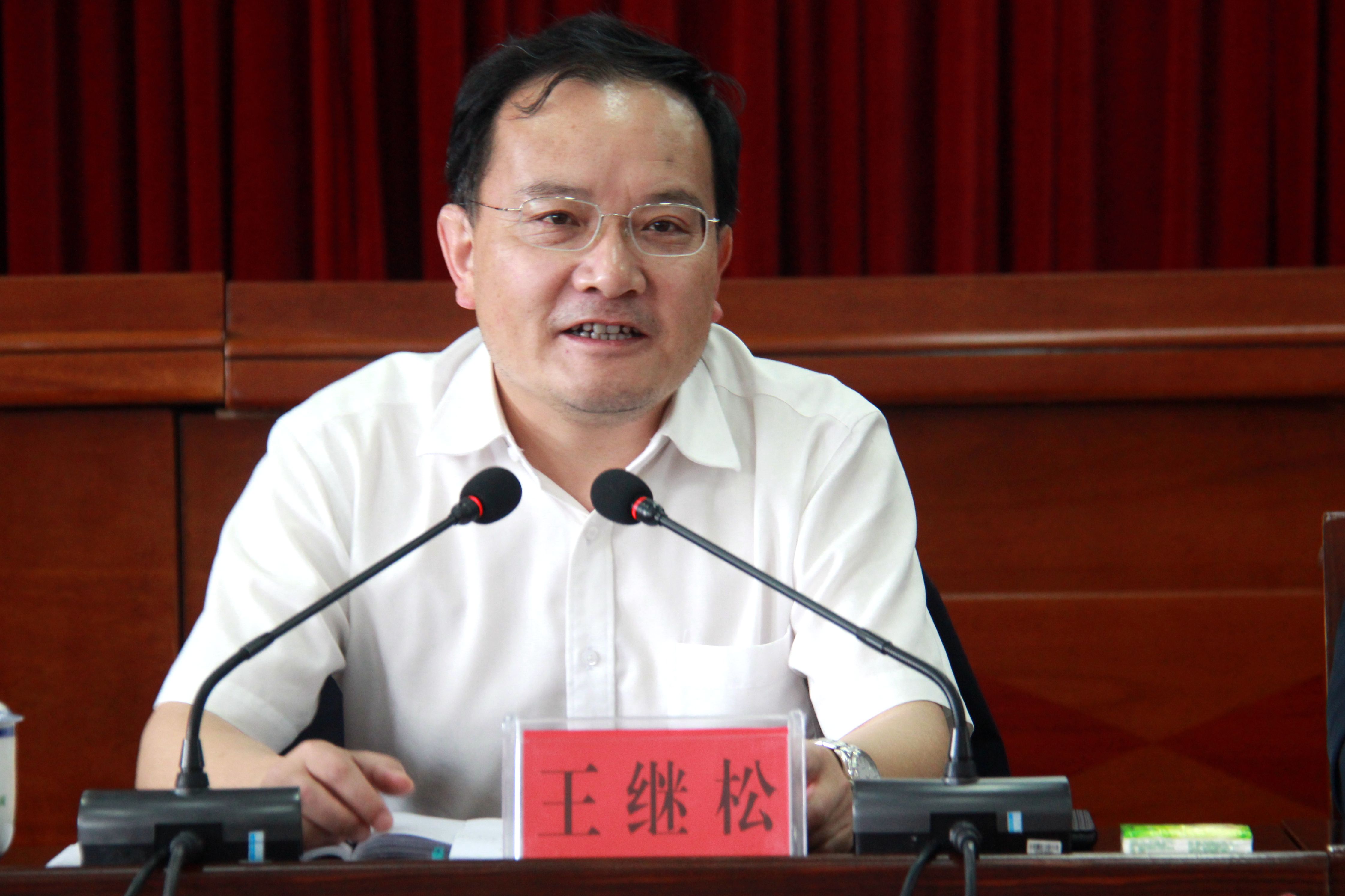 IMG_0825.JPG IMG_0825.JPG