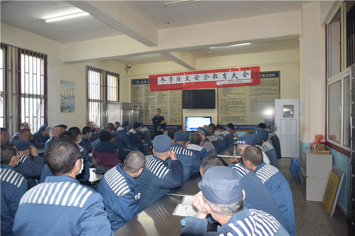 民警作教育培训.JPG