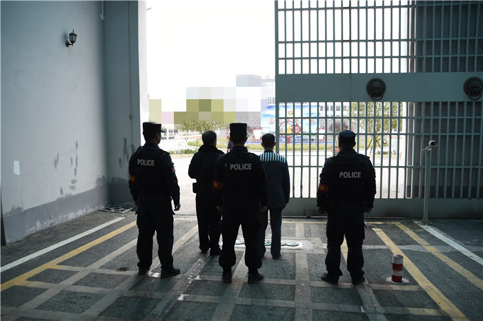 回到监管区.JPG