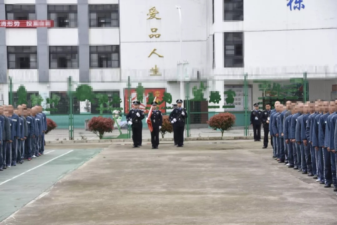 升旗仪式.jpg