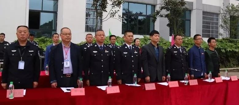 开幕式现场2.jpg