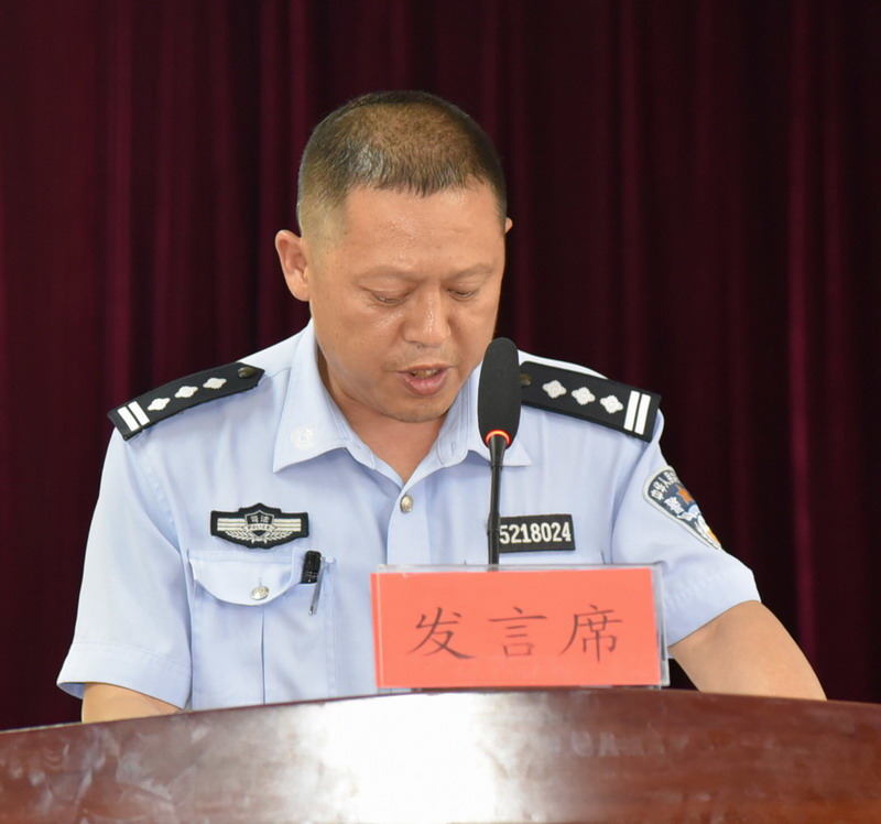 各押犯监区监区长、教导员表态发言3.JPG