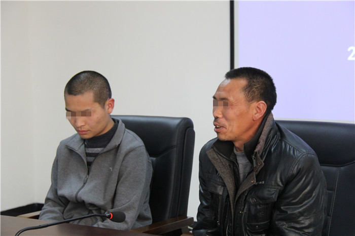 罪犯家属在座谈会上发言.JPG
