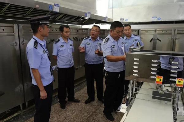 食堂标准化建设成果验收.jpg