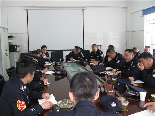座谈会.JPG