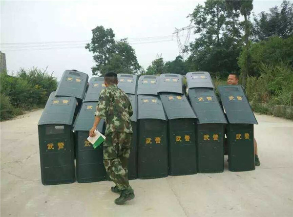 QQ图片20150902121304.jpg