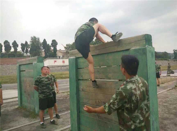QQ图片20150902121336.jpg