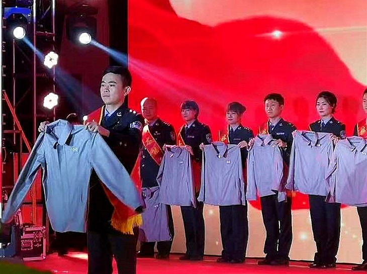出场.jpg