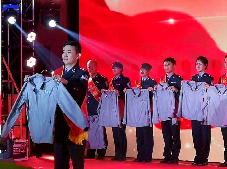 出场.jpg