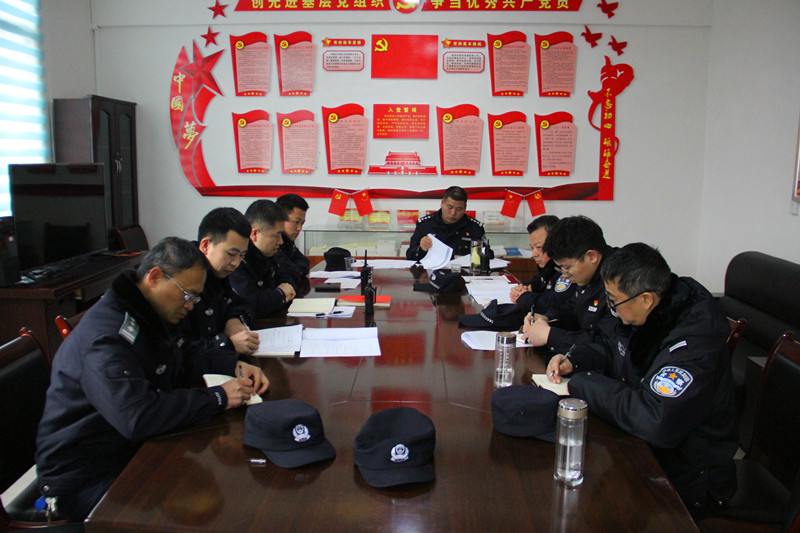 监狱支部党员大会.jpg