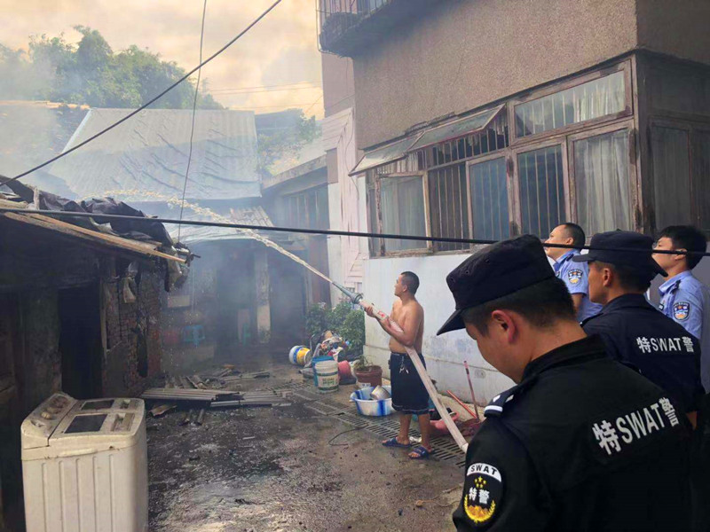 27-救火现场1.jpg