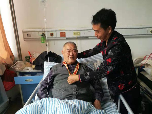 霍荣楷.jpg