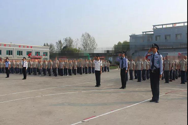 升国旗2.jpg