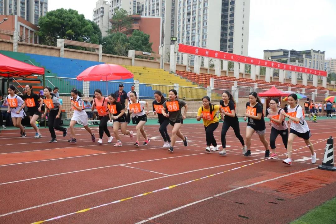 女子800米测评场景.jpg