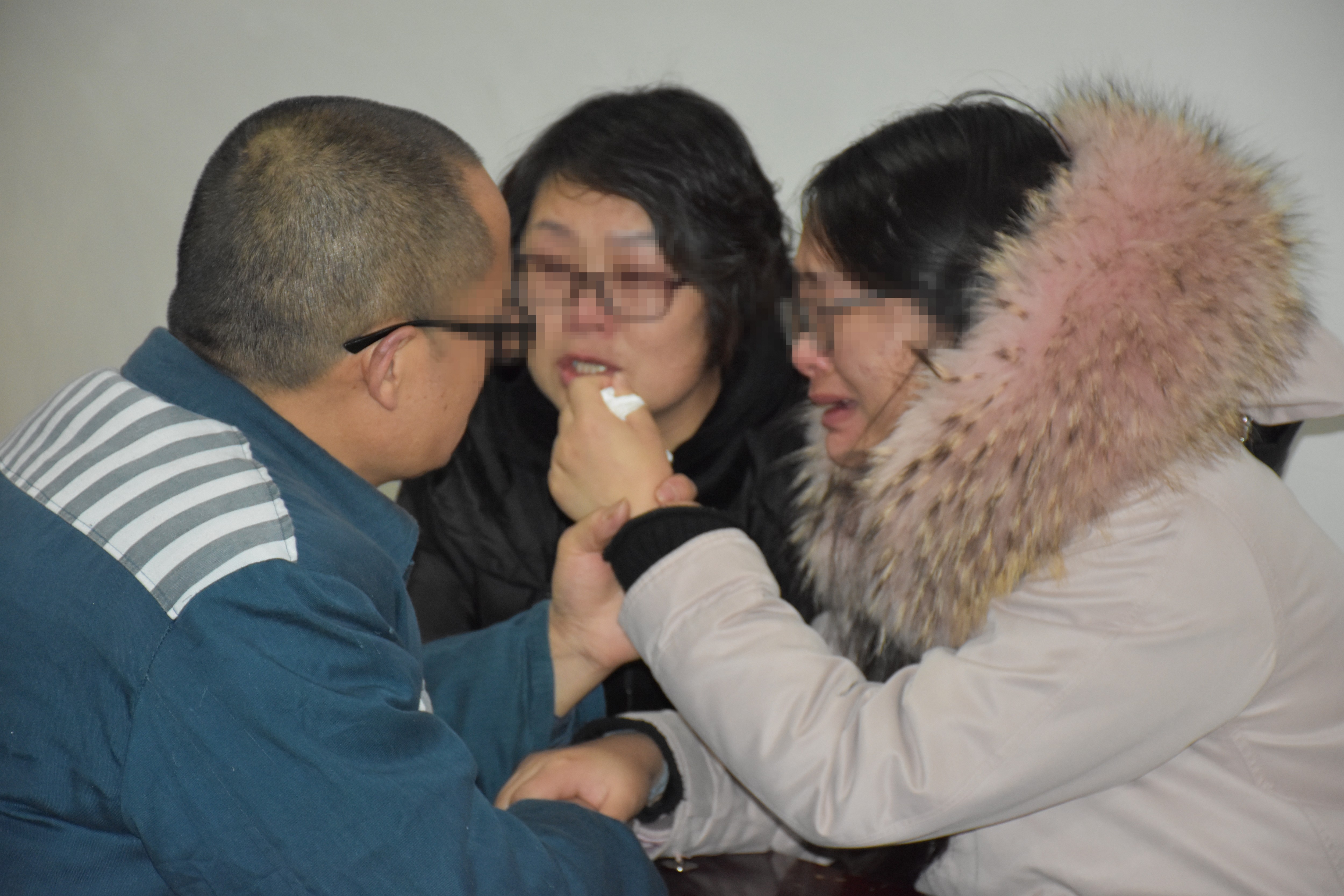 亲情帮教现场.JPG