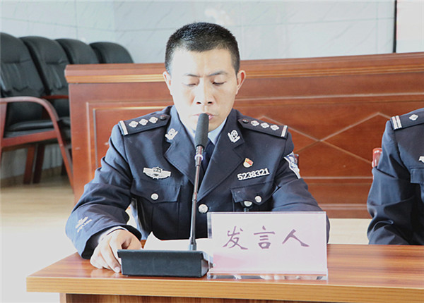 以青春的名义诉说无悔从警路奋斗正当时