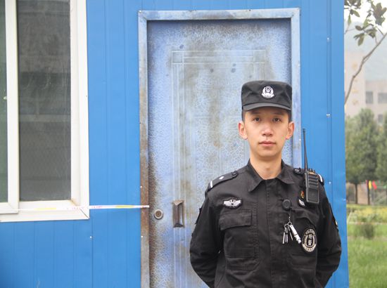龙泽明_副本.jpg