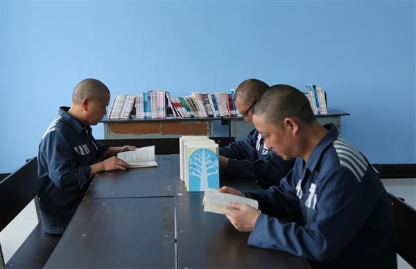 看书.jpg