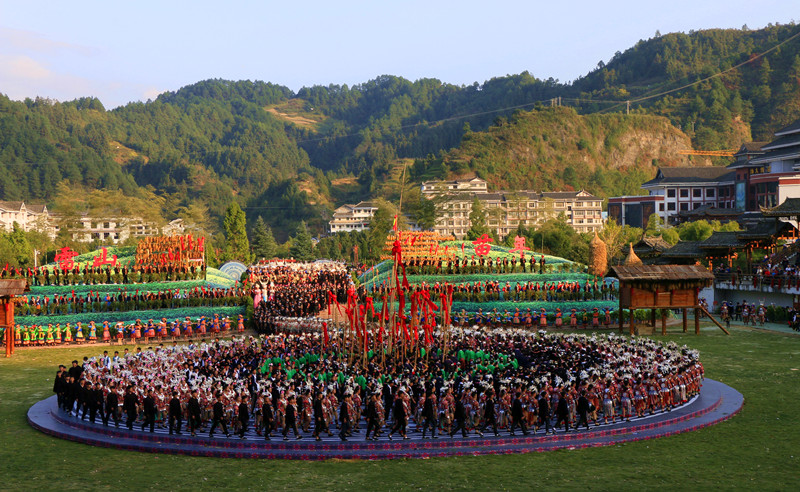 三等奖 雷山苗年_MG_凯里监狱刘政13618559588_副本.jpg