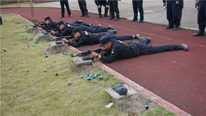 卧姿有依托射击训练.JPG